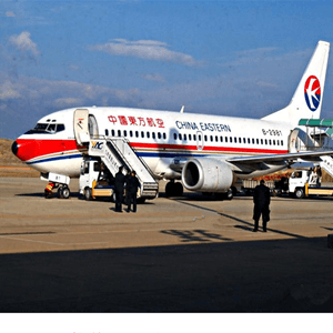白城长安空运公司航空快运业稳步发展的原因是什么？